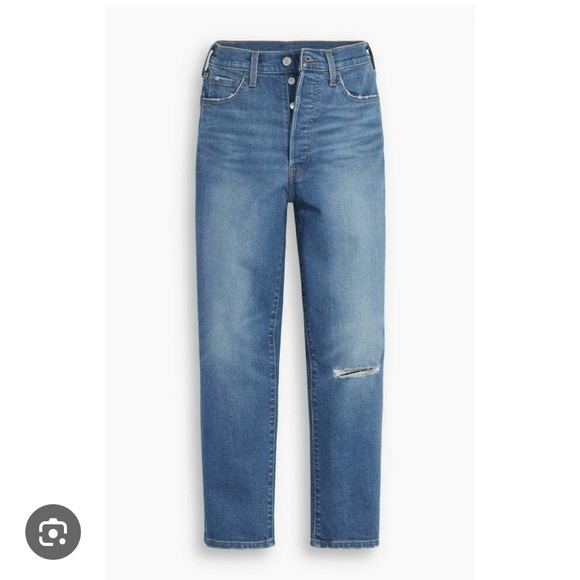 Levi’s Wedgie Straight Jean - Picture 1 of 3